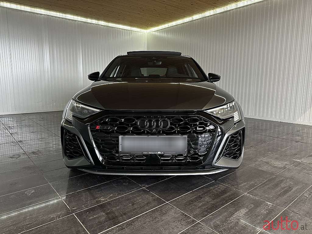 2023' Audi A3 photo #2