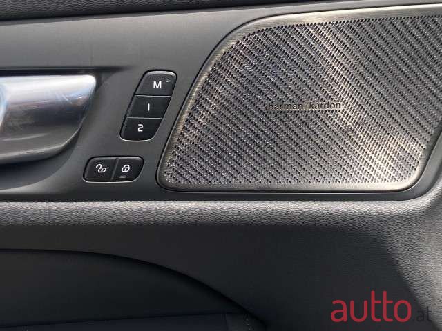 2024' Volvo V60 photo #5