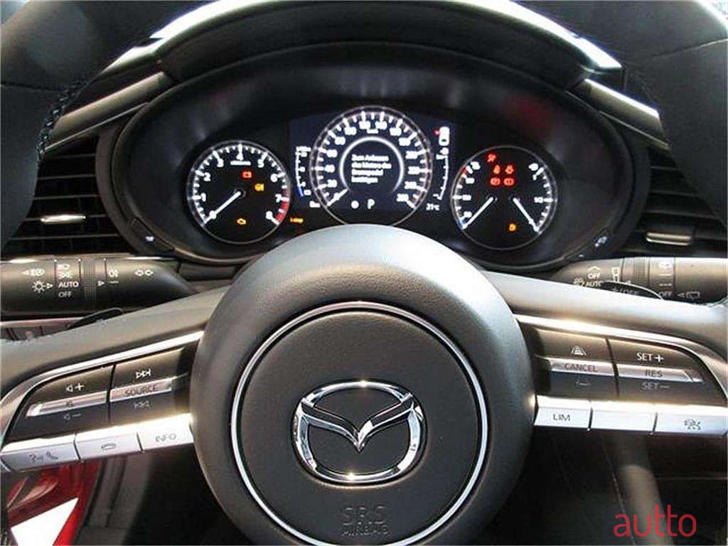 2021' Mazda Mazda3 photo #5