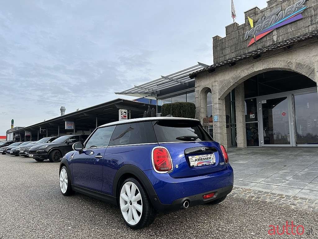 2018' MINI Mini photo #5