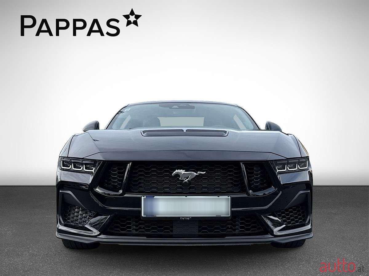 2024' Ford Mustang photo #2