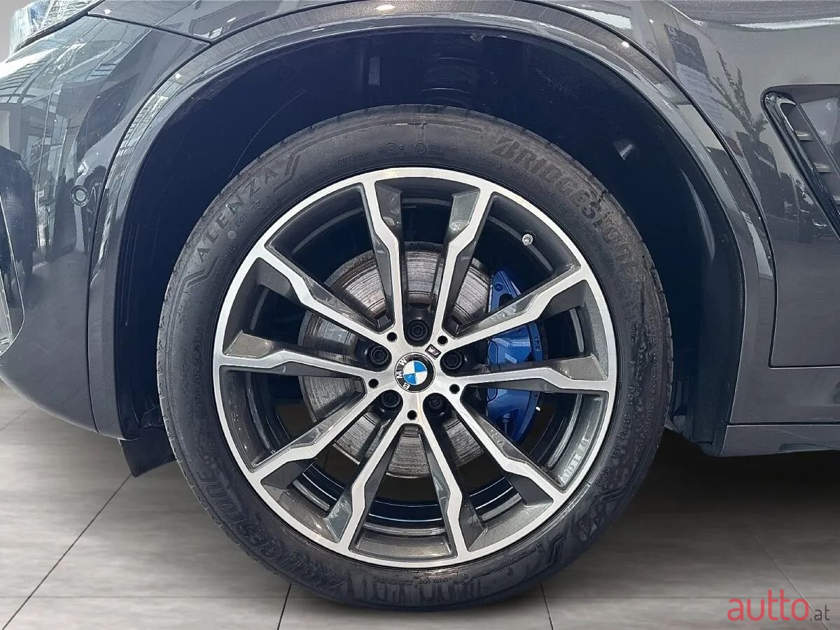 2022' BMW X4 photo #6