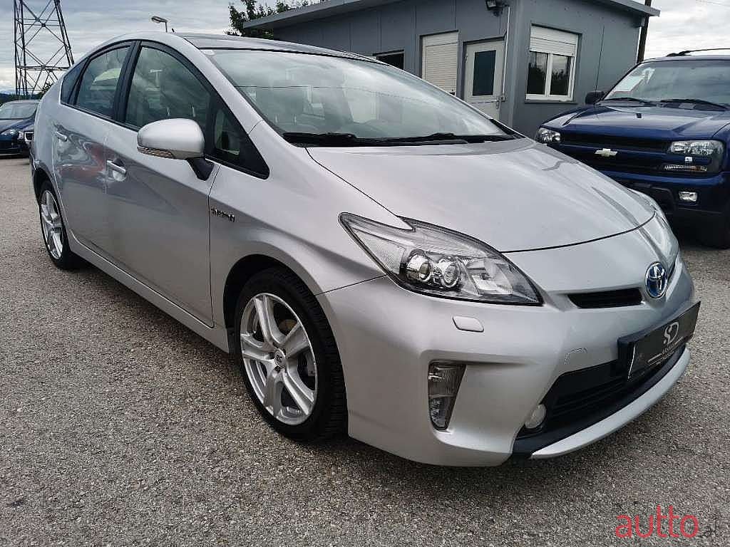 2014' Toyota Prius photo #1