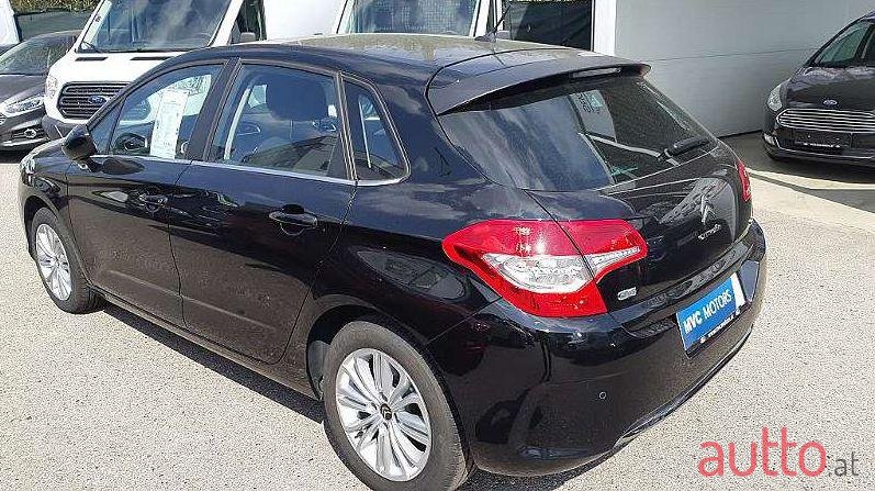 2015' Citroen C4 photo #2