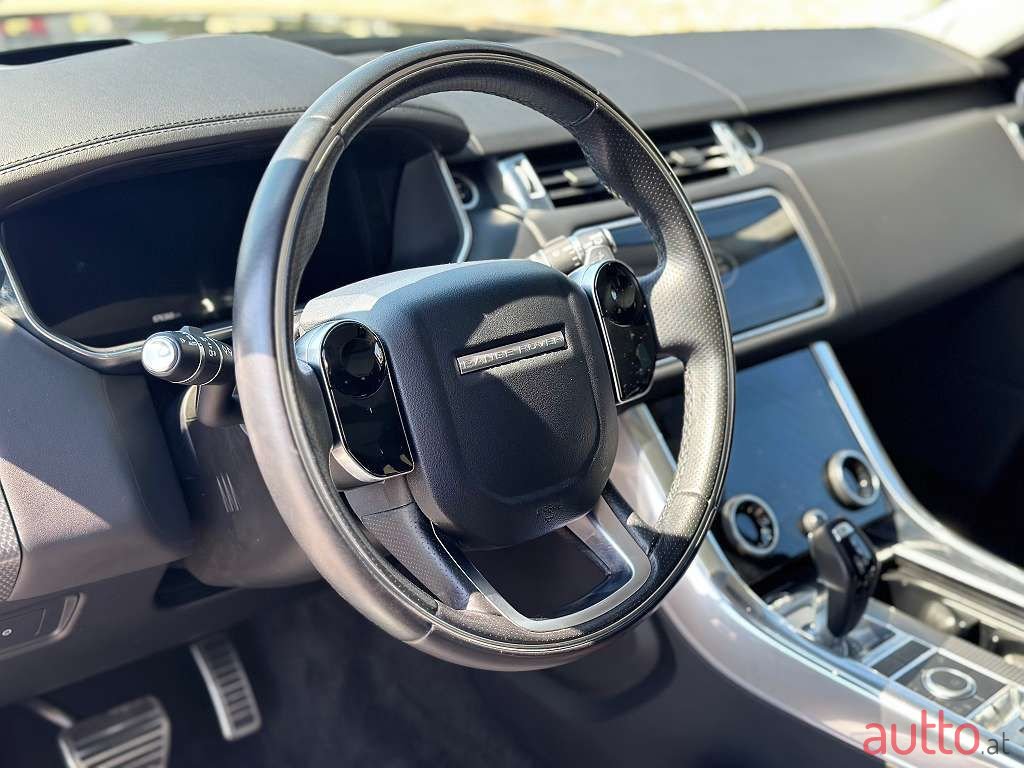 2019' Land Rover Range Rover Sport photo #6