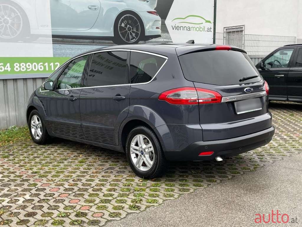 2014' Ford S-Max photo #5