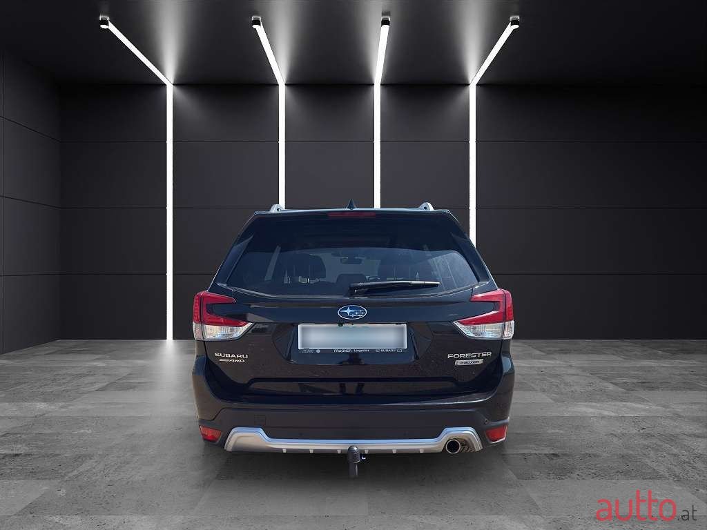 2023' Subaru Forester photo #4