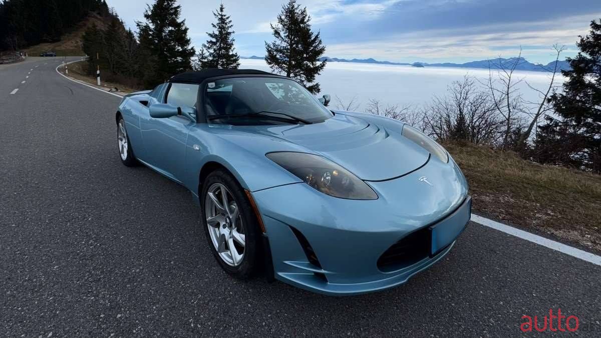 2011' Tesla Roadster photo #3