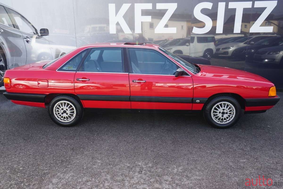 1986' Audi 100 photo #2