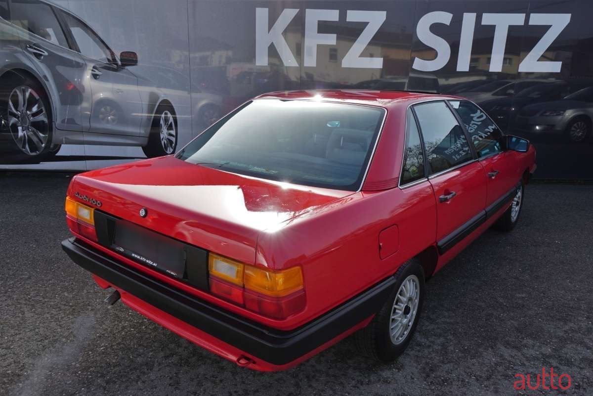 1986' Audi 100 photo #3