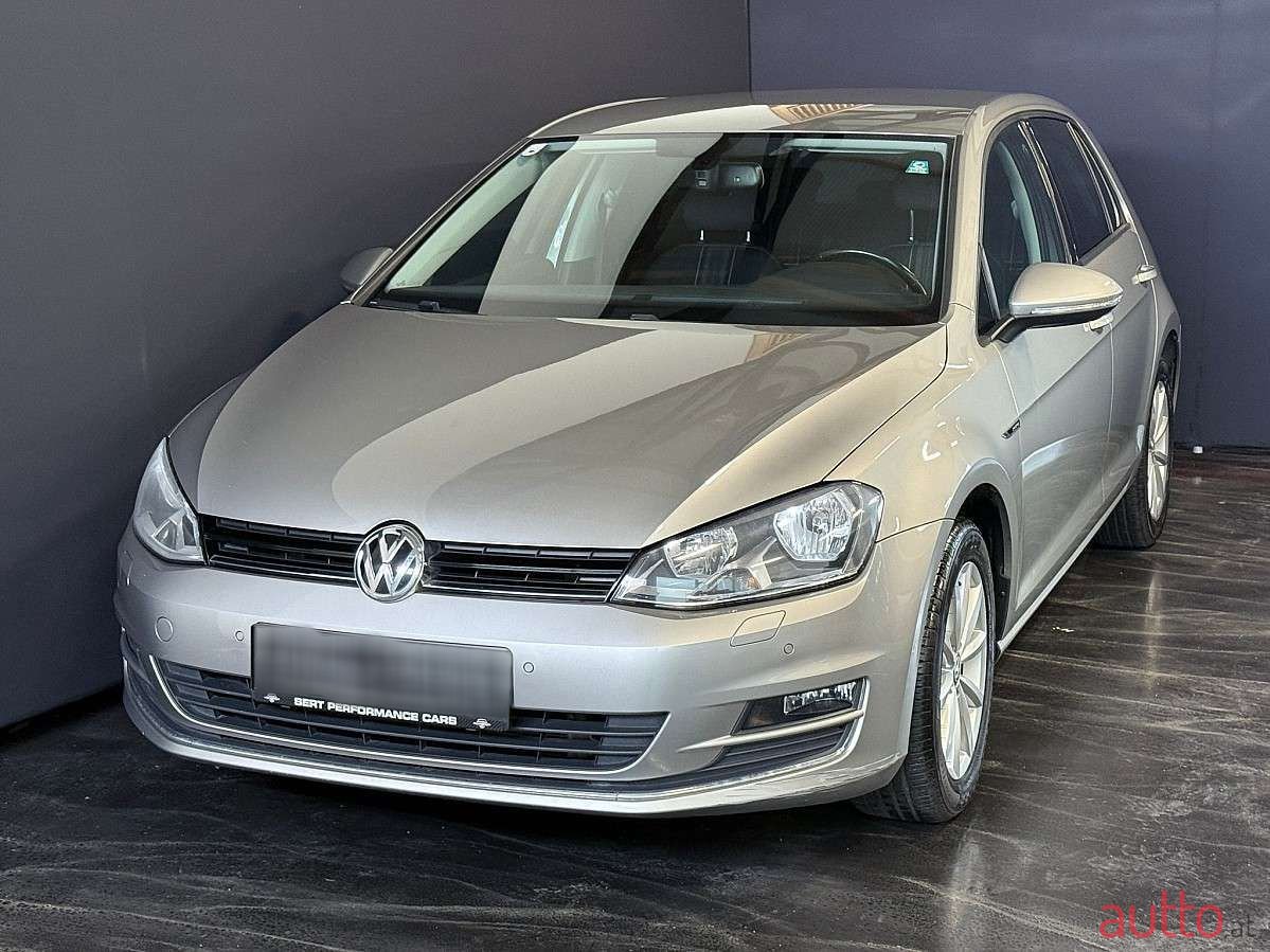 2016' Volkswagen Golf photo #4