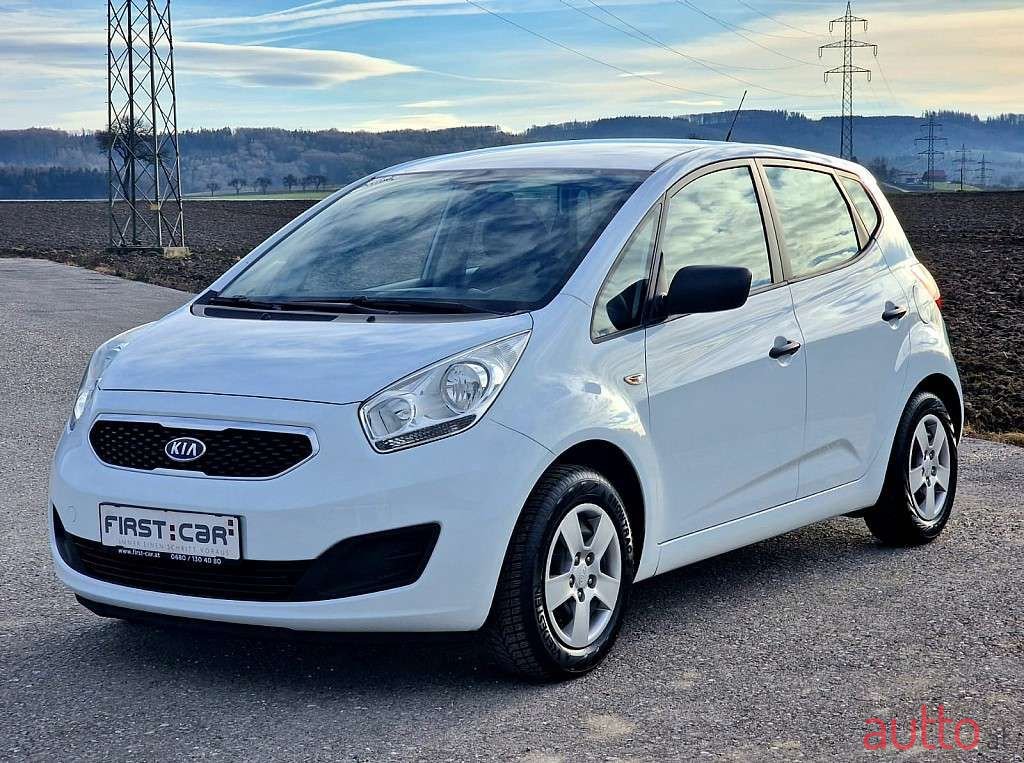 2013' Kia Venga photo #1