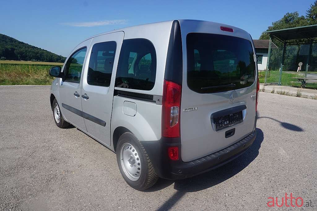2015' Mercedes-Benz Citan photo #6