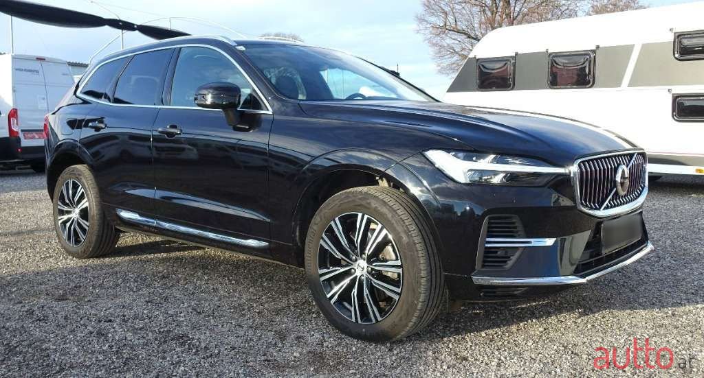 2021' Volvo XC60 photo #1