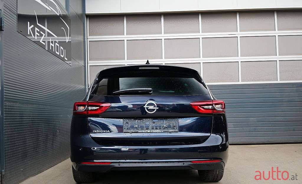 2018' Opel Insignia photo #3
