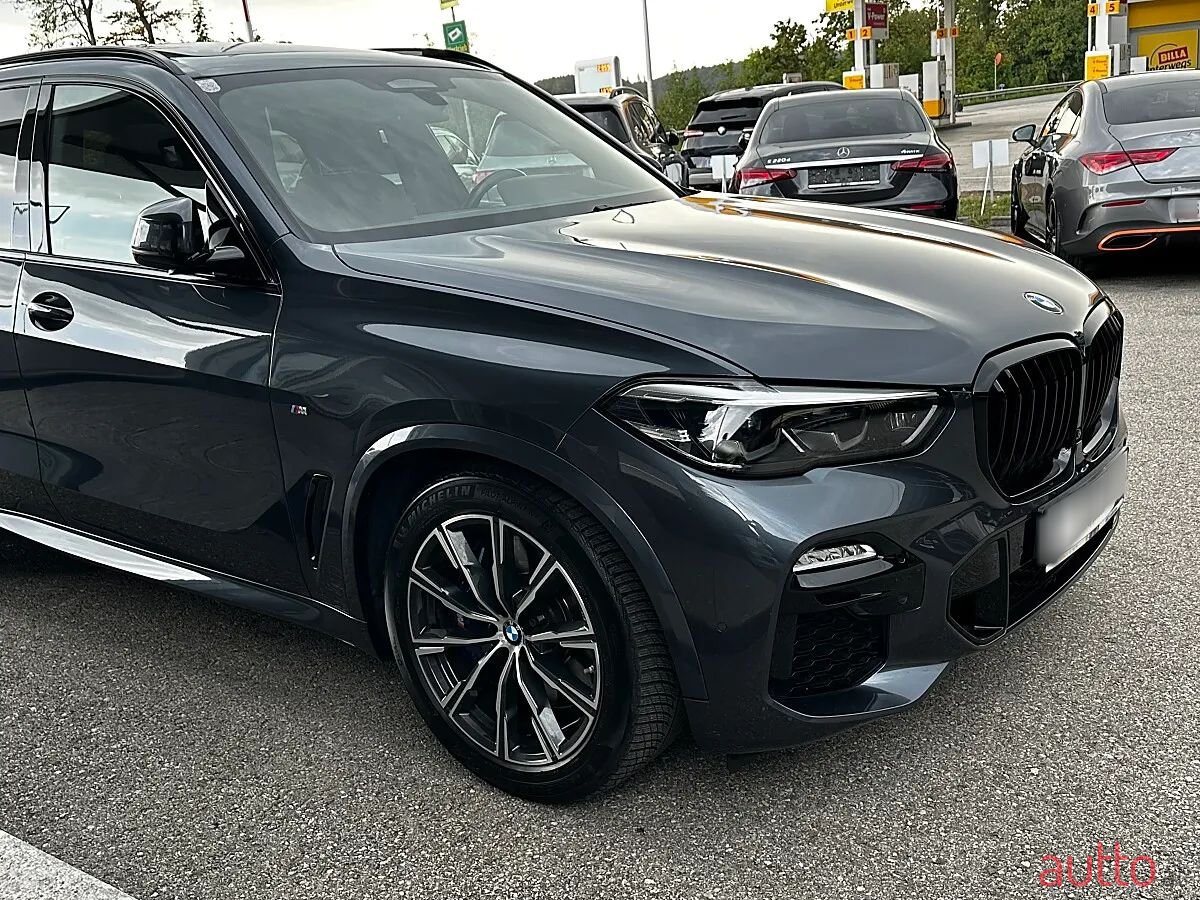 2020' BMW X5 photo #5
