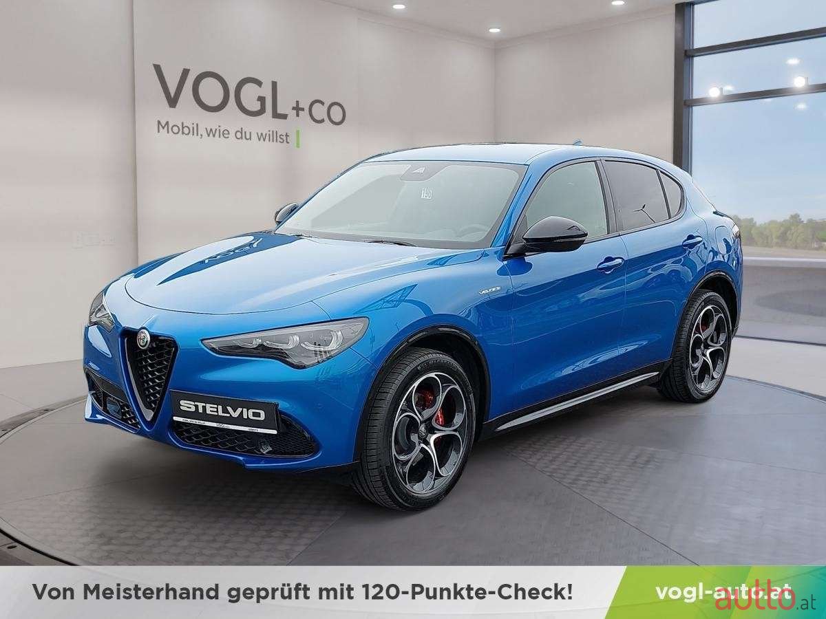 2024' Alfa Romeo Stelvio photo #1