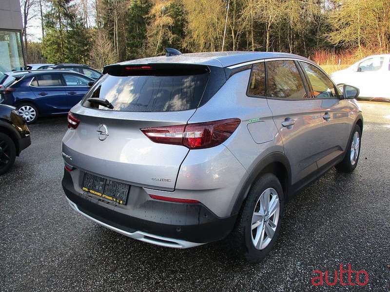 2020' Opel Grandland X photo #4