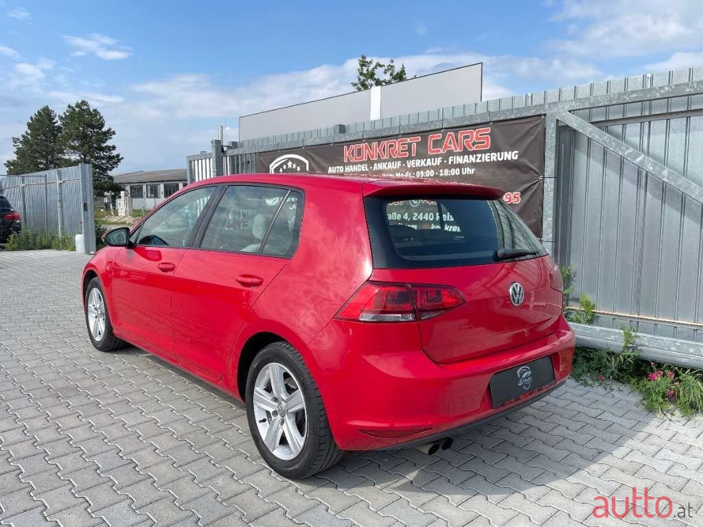 2013' Volkswagen Golf photo #4