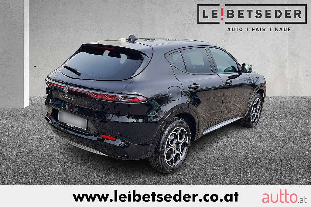 2023' Alfa Romeo Tonale photo #3