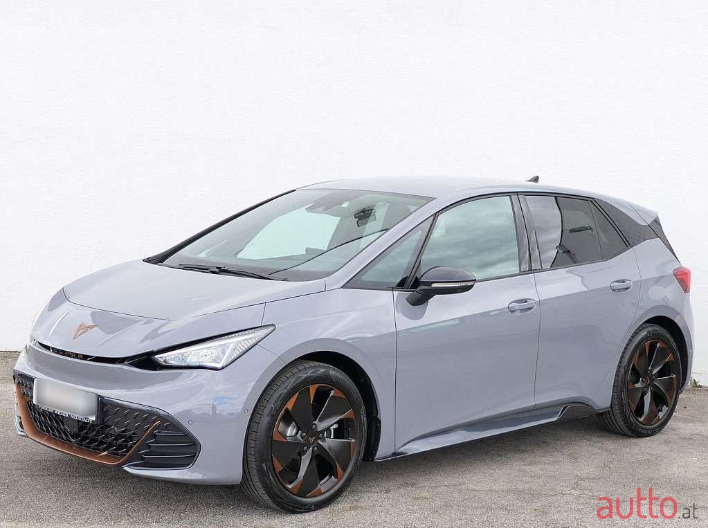 2023' Cupra Born photo #1