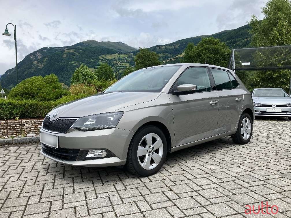 2018' Skoda Fabia photo #2