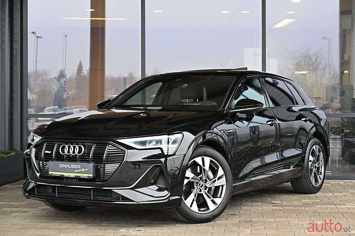 2022' Audi e-tron photo #1