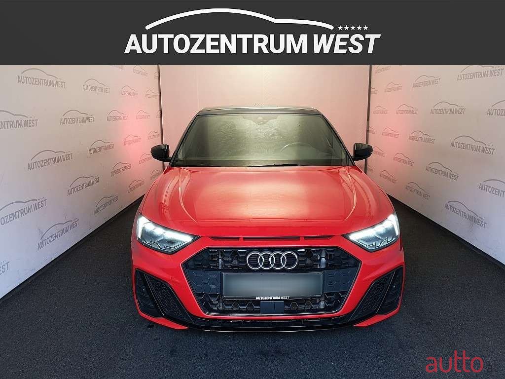 2019' Audi A1 photo #2