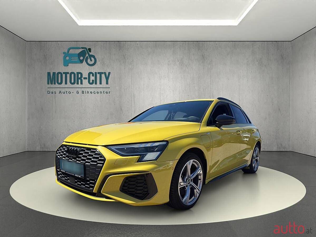 2021' Audi A3 photo #1