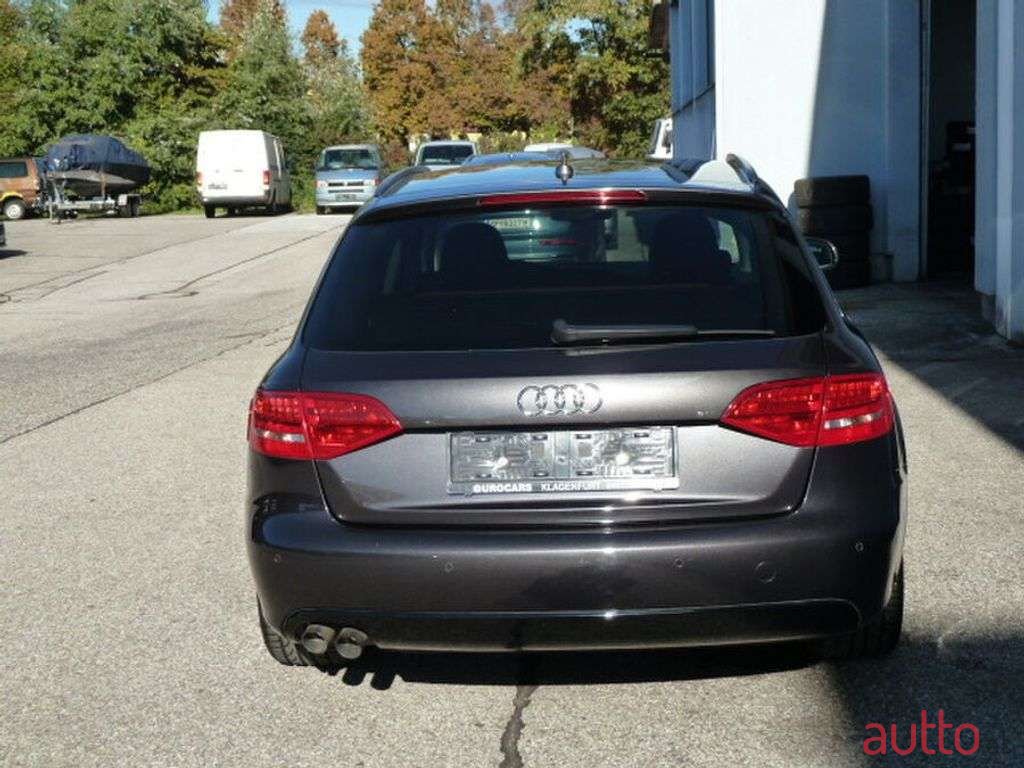 2009' Audi A4 photo #4