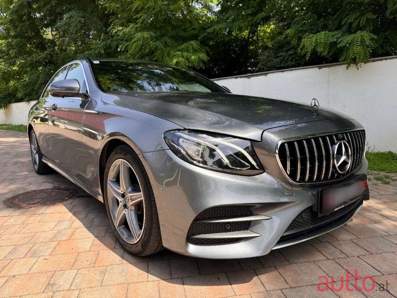 2020' Mercedes-Benz E-Klasse photo #4