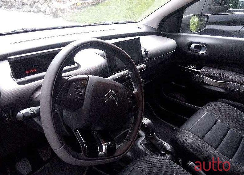 2016' Citroen C4 Cactus photo #1