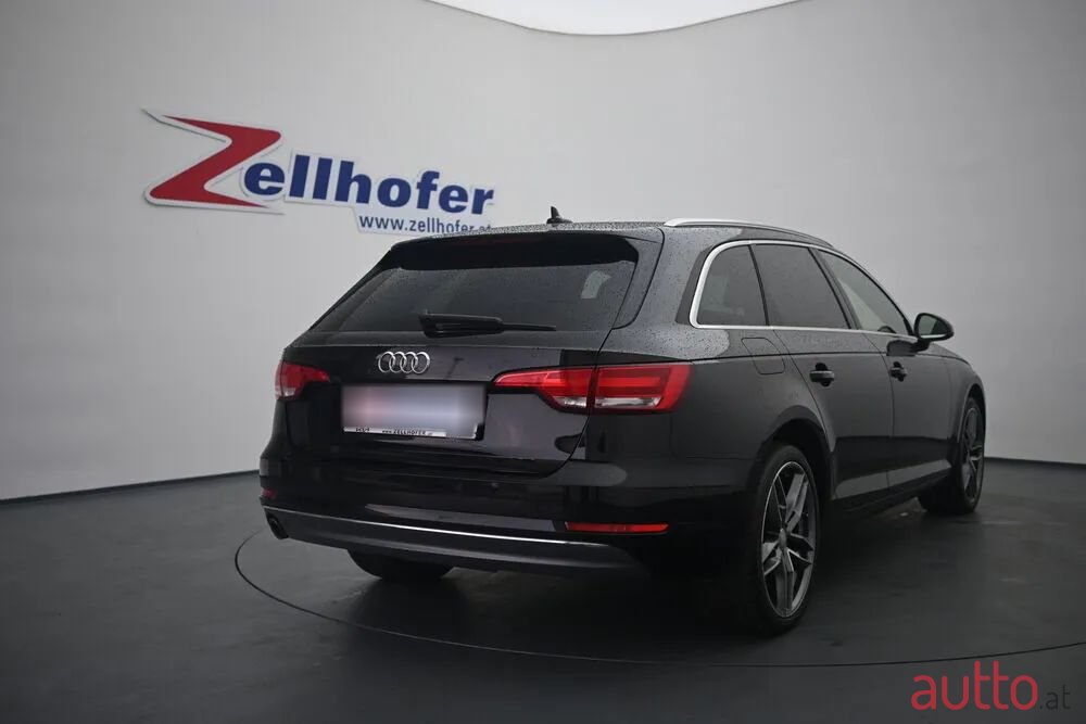2016' Audi A4 photo #3