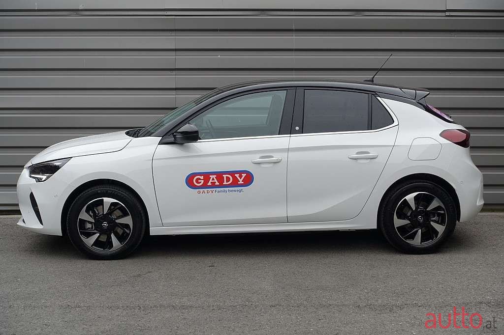 2022' Opel Corsa photo #6