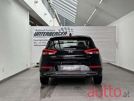 2023' Hyundai i30 photo #3