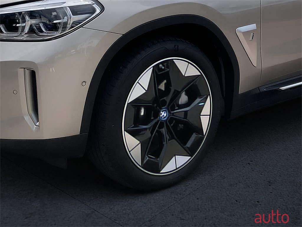 2021' BMW iX3 photo #4