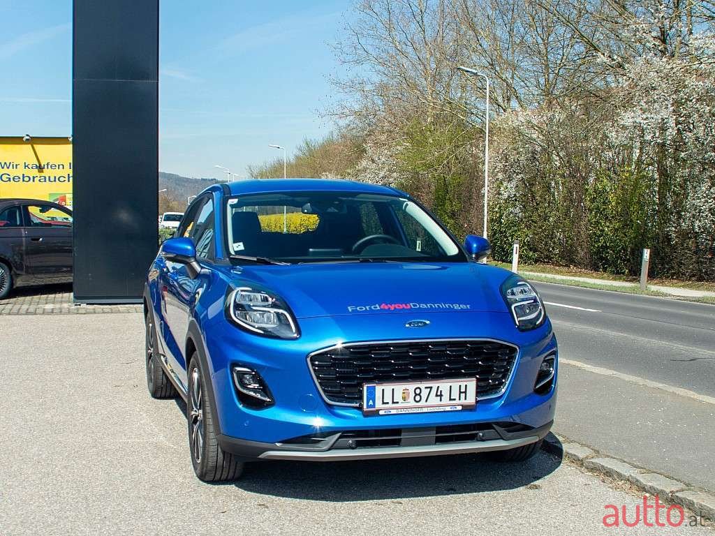 2020' Ford Puma photo #2