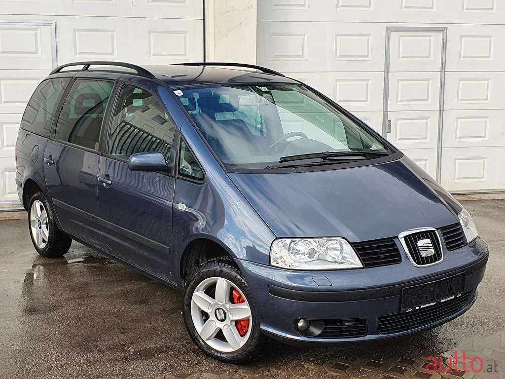 2004' SEAT Alhambra photo #2