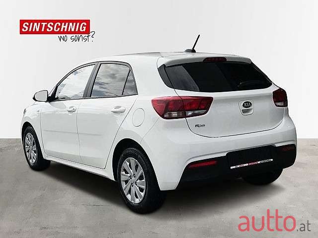 2021' Kia Rio photo #3