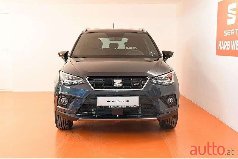 2021' SEAT Arona photo #2