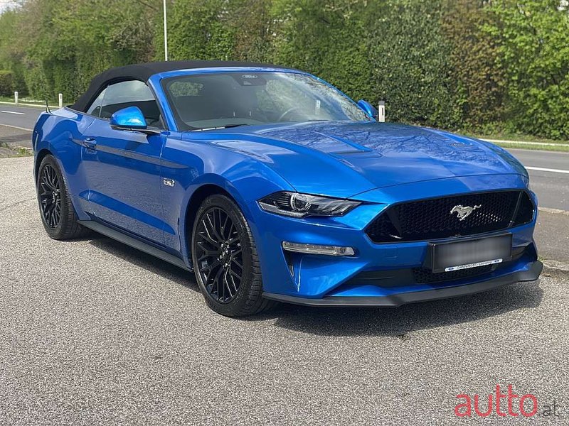 2021' Ford Mustang photo #2