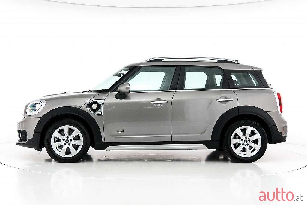 2019' MINI Mini photo #2