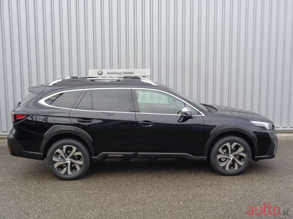 2022' Subaru Outback photo #3