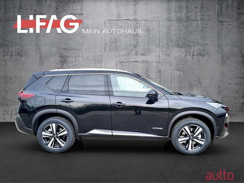 2024' Nissan X-Trail photo #2
