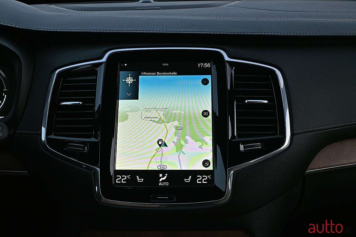 2019' Volvo XC90 photo #5