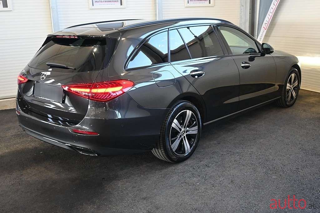 2022' Mercedes-Benz C-Klasse photo #5