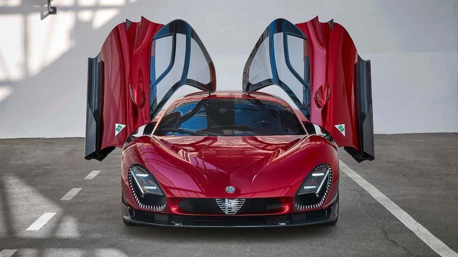 33 Stradale: Alfa Romeo bringt Traum-Sportwagen