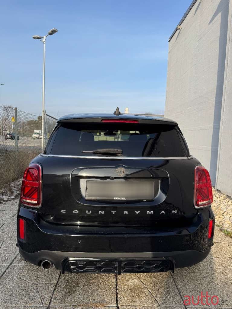 2020' MINI Countryman photo #5