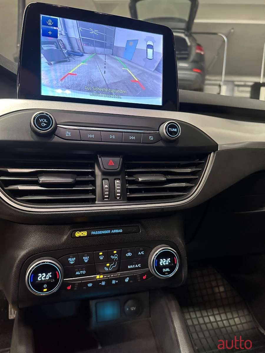 2021' Ford Focus photo #6
