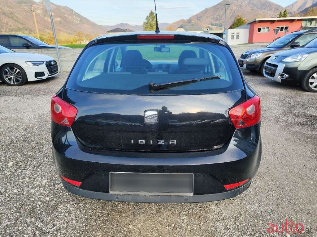 2010' SEAT Ibiza photo #6